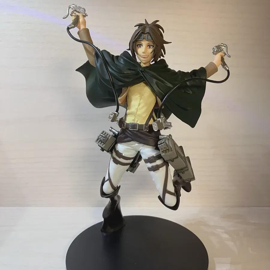 Атака Титанов Ханджи Фигурка Taito